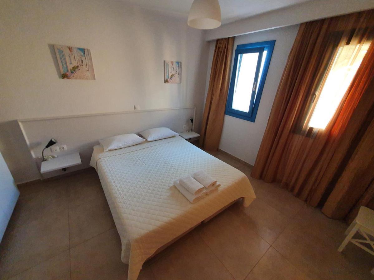 Finiki Villas Bagian luar foto